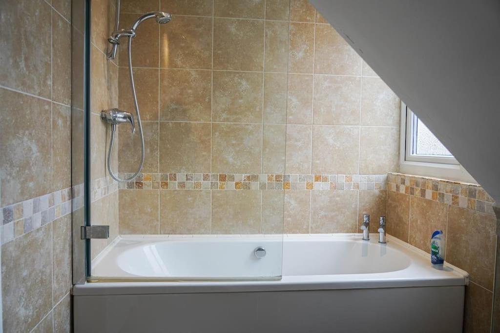 Villa Large 4-Bed House For Up To 7 Guests W 2X Parking Oxford Exterior foto