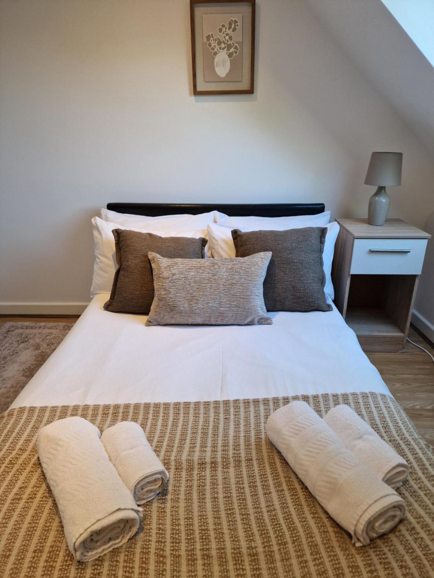 Villa Large 4-Bed House For Up To 7 Guests W 2X Parking Oxford Exterior foto